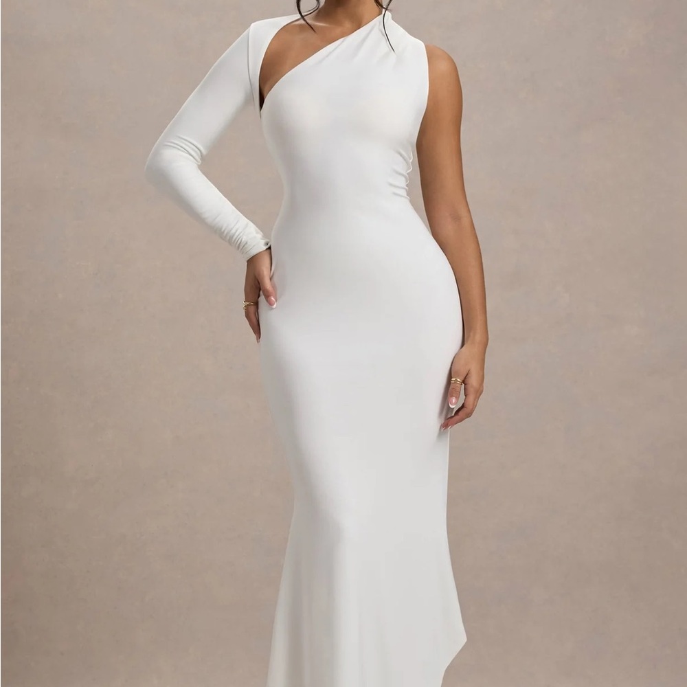 White Asymmetrical One-Shoulder Cocktail Gown